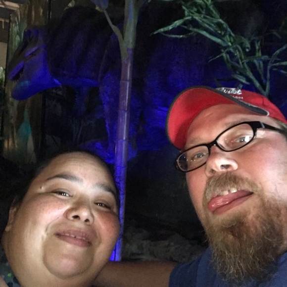 Meet your Posher, Veronica - Picture 1 of 1